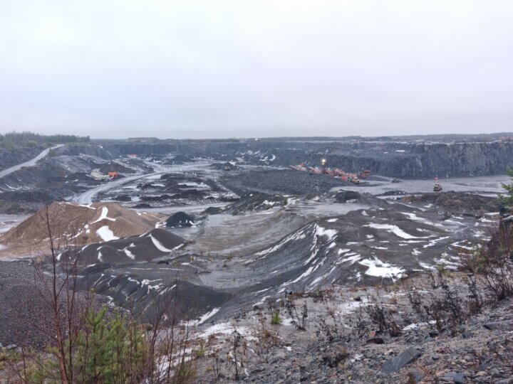 Kiviainesten ottoalue ja murskeen tuotanto maarakentamiseen Oulun seudulla
